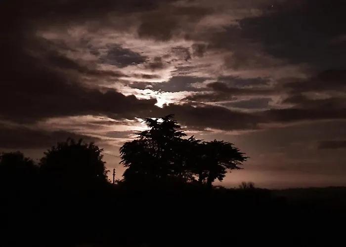 Кемпинг Carlingford Mountain Farm *