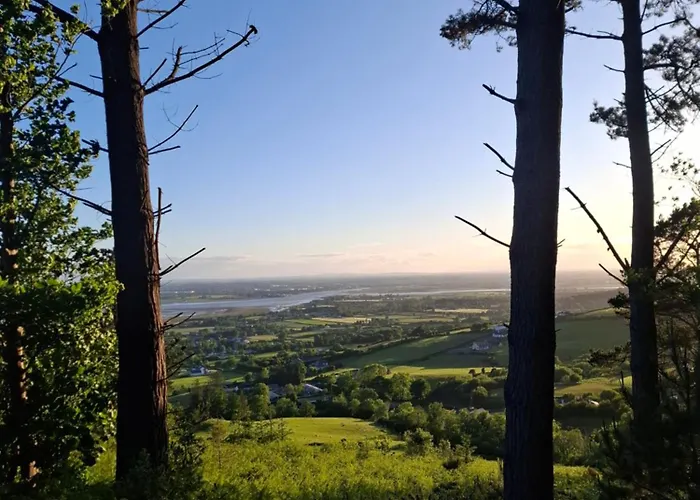 Кемпинг Carlingford Mountain Farm Дандолк